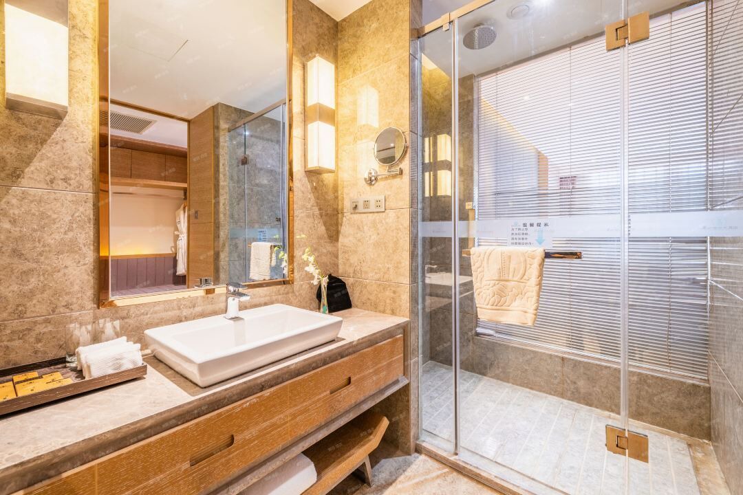 Photo of Bathroom in Huayin