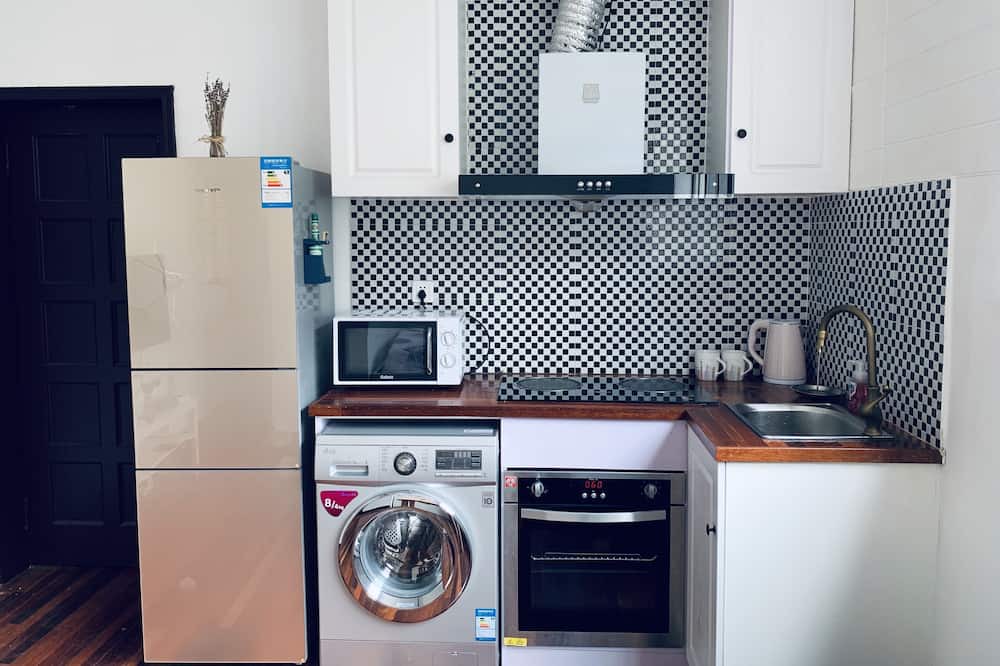 Photo of Kitchen in Huaihai Road Commercial Area