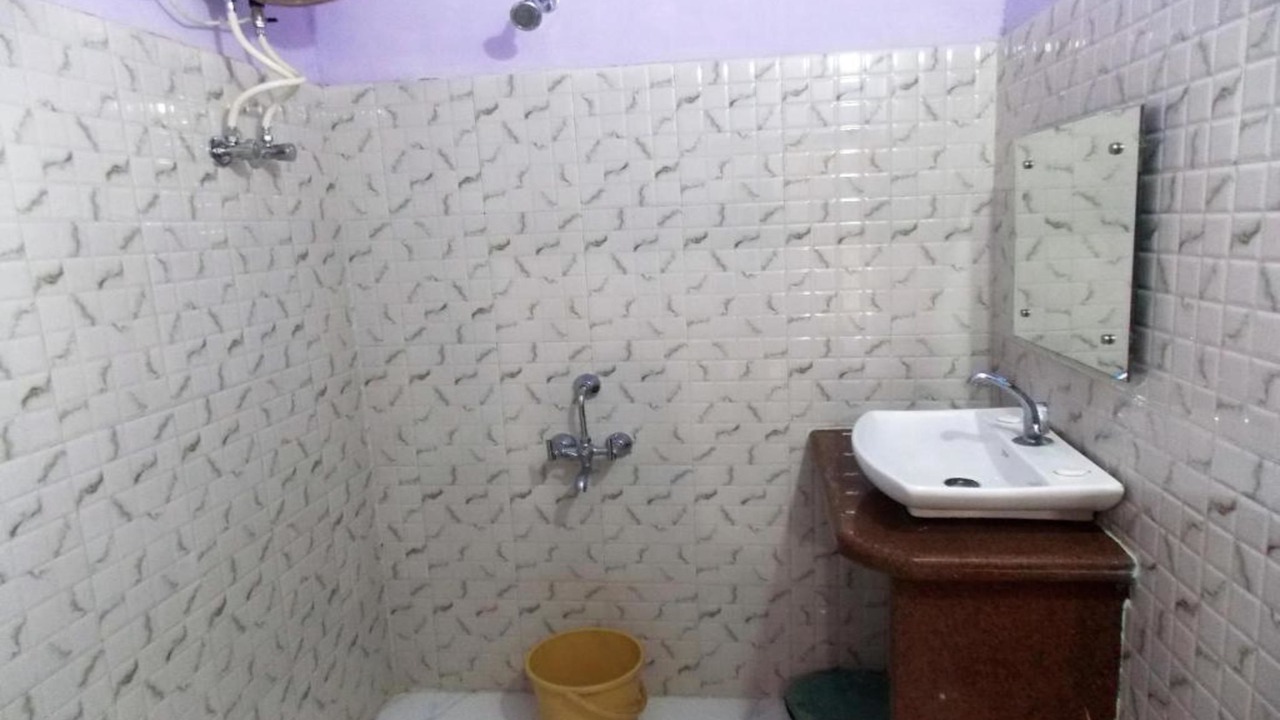 Photo of Bathroom in Fatehpur Sikri