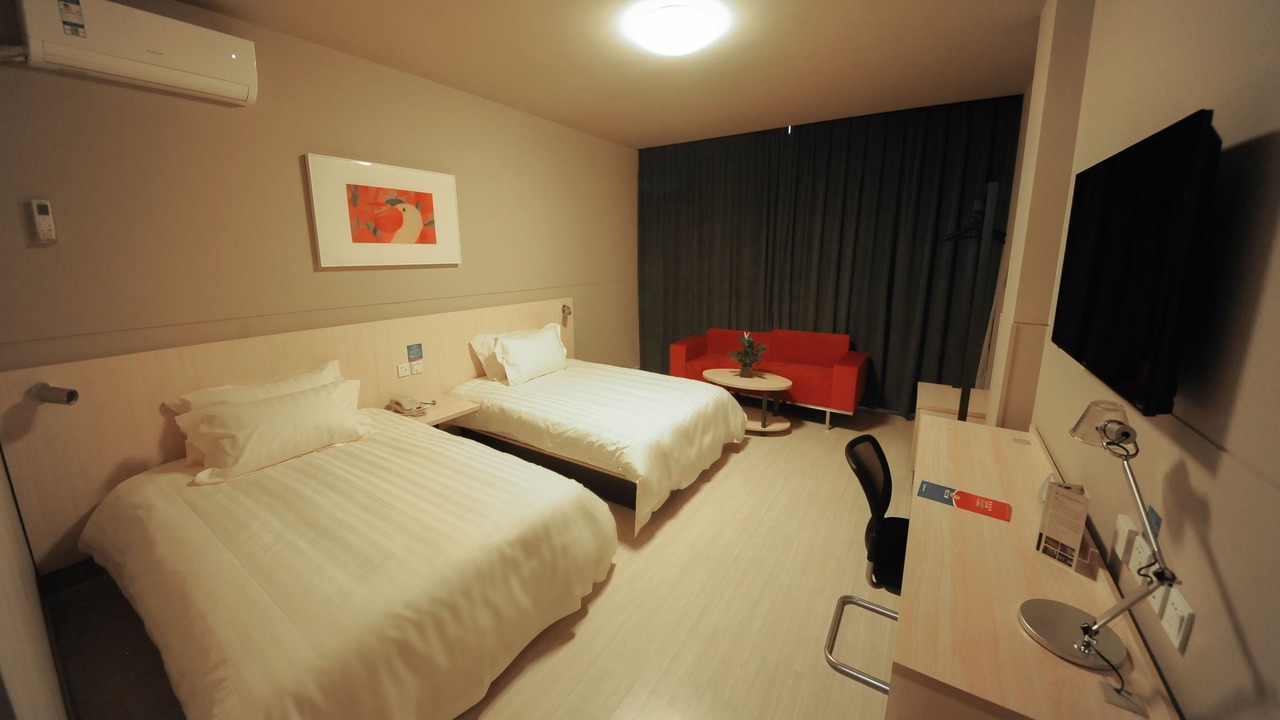Photo of Bedroom in Donghu Qu