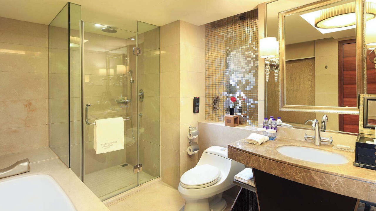 Photo of Bathroom in Xihu