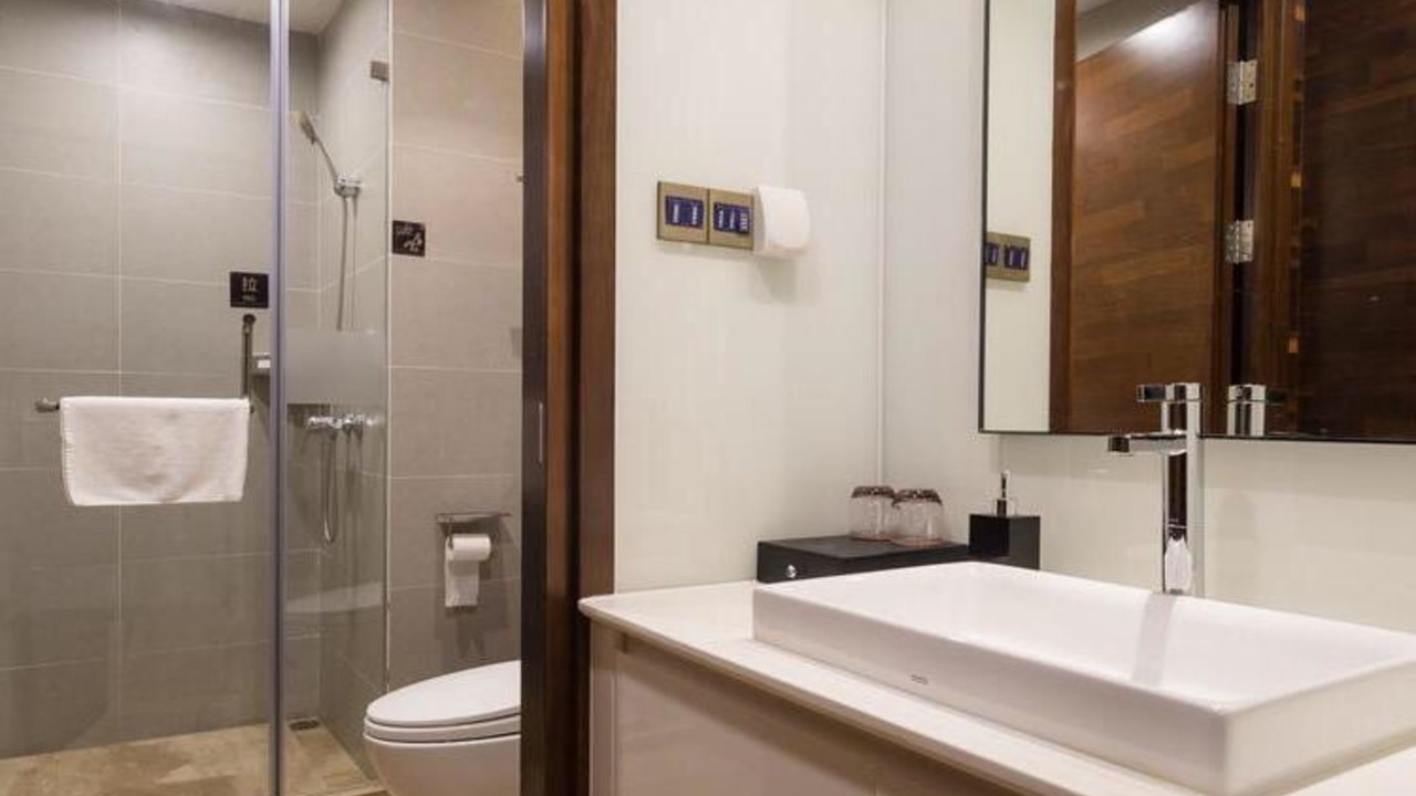 Photo of Bathroom in Chengqu District