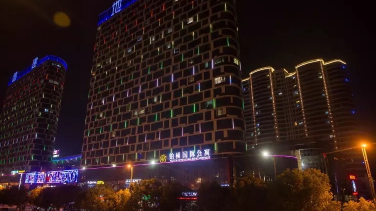 Photo of Buildings in Yuanhui District