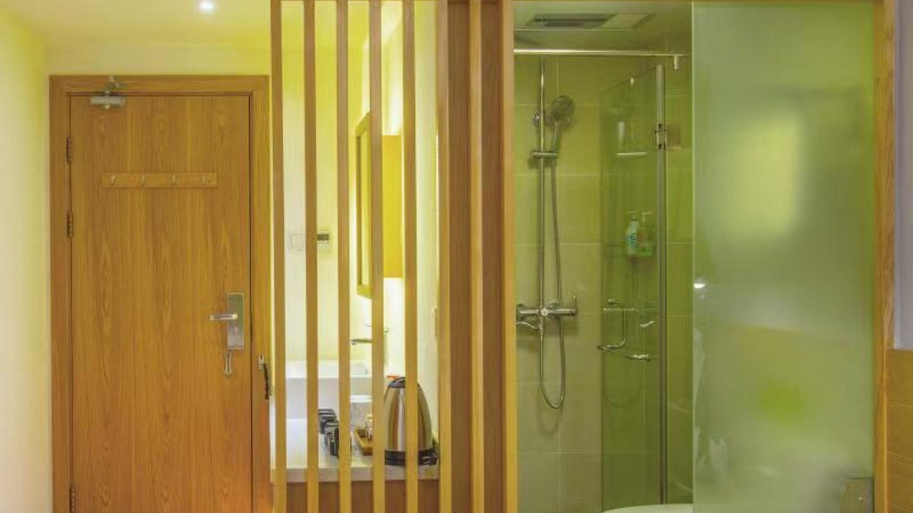 Photo of Bathroom in Xihu