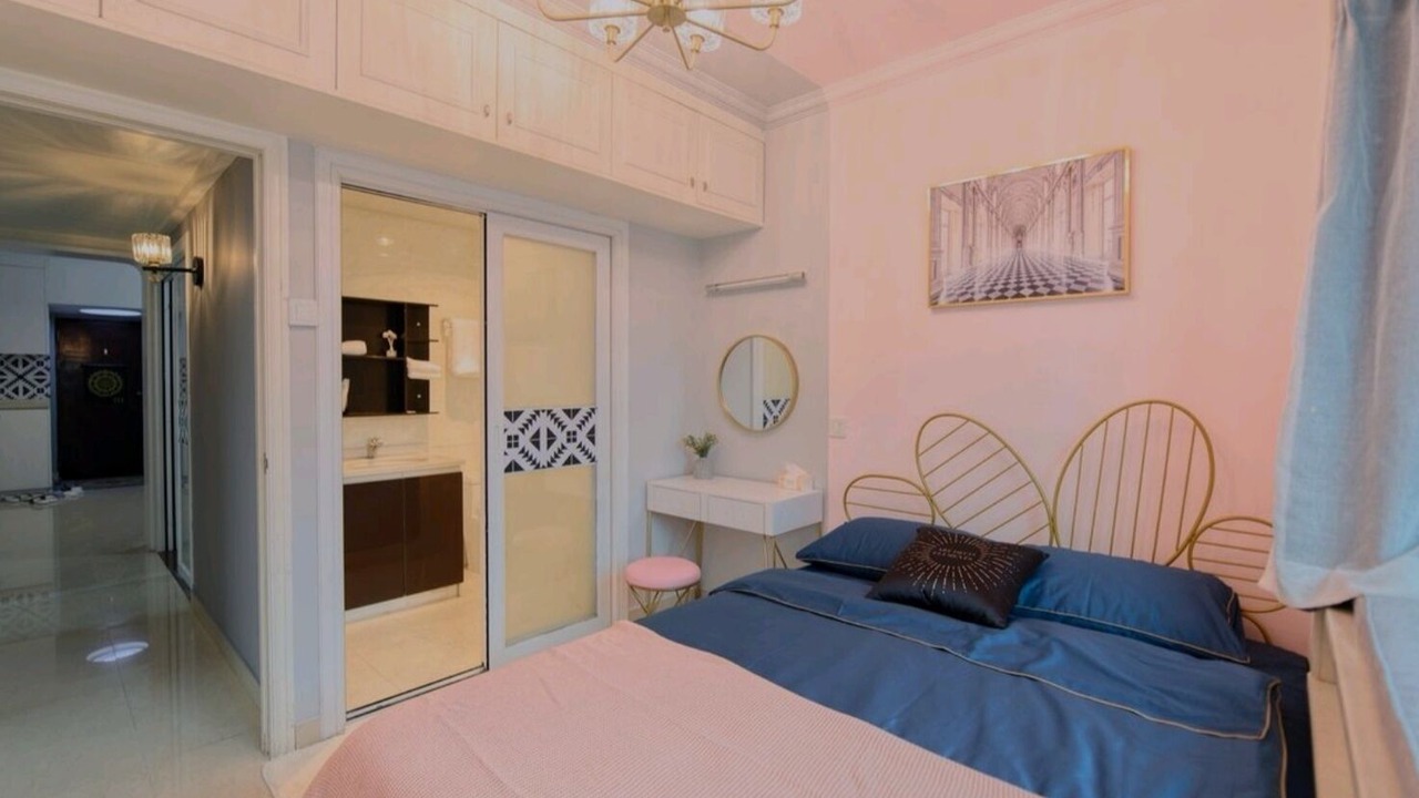 Photo of Bedroom in Luohu