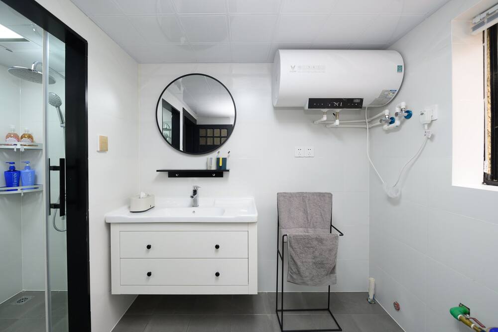 Photo of Bathroom in Jing'an