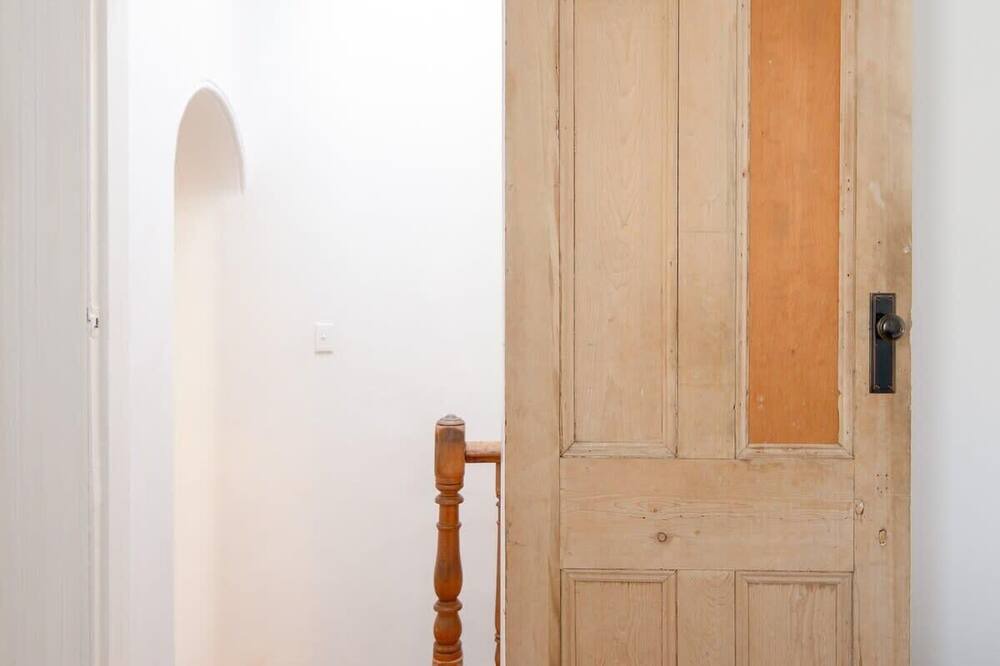 Photo of Bedroom in Elizabeth Bay