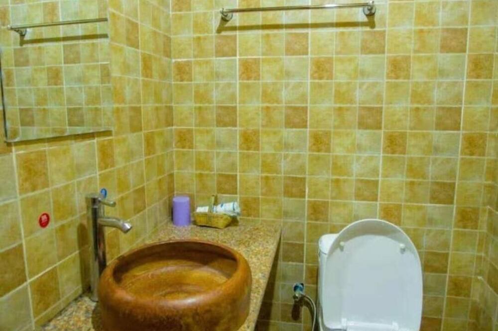 Photo of Bathroom in Hutiaoxia