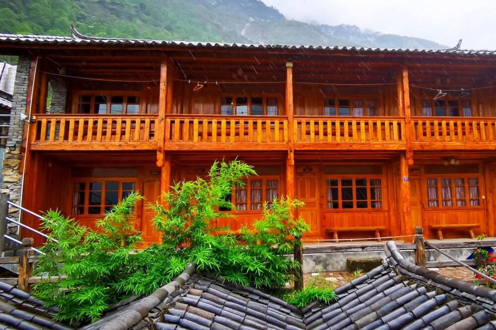 Photo of Outdoor in Hutiaoxia
