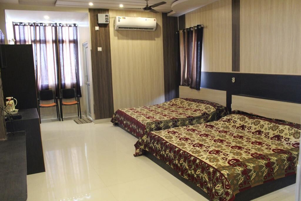 Photo of Bedroom in Govardhan