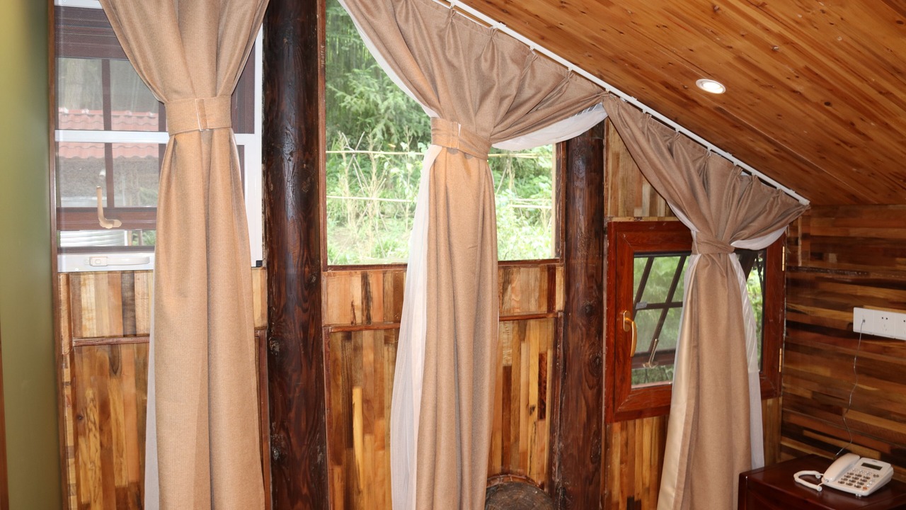 Photo of Bedroom in Emeishan