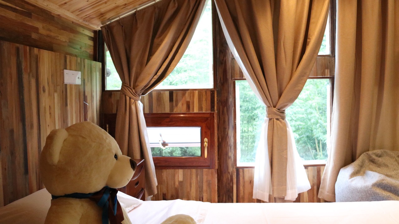Photo of Bedroom in Emeishan
