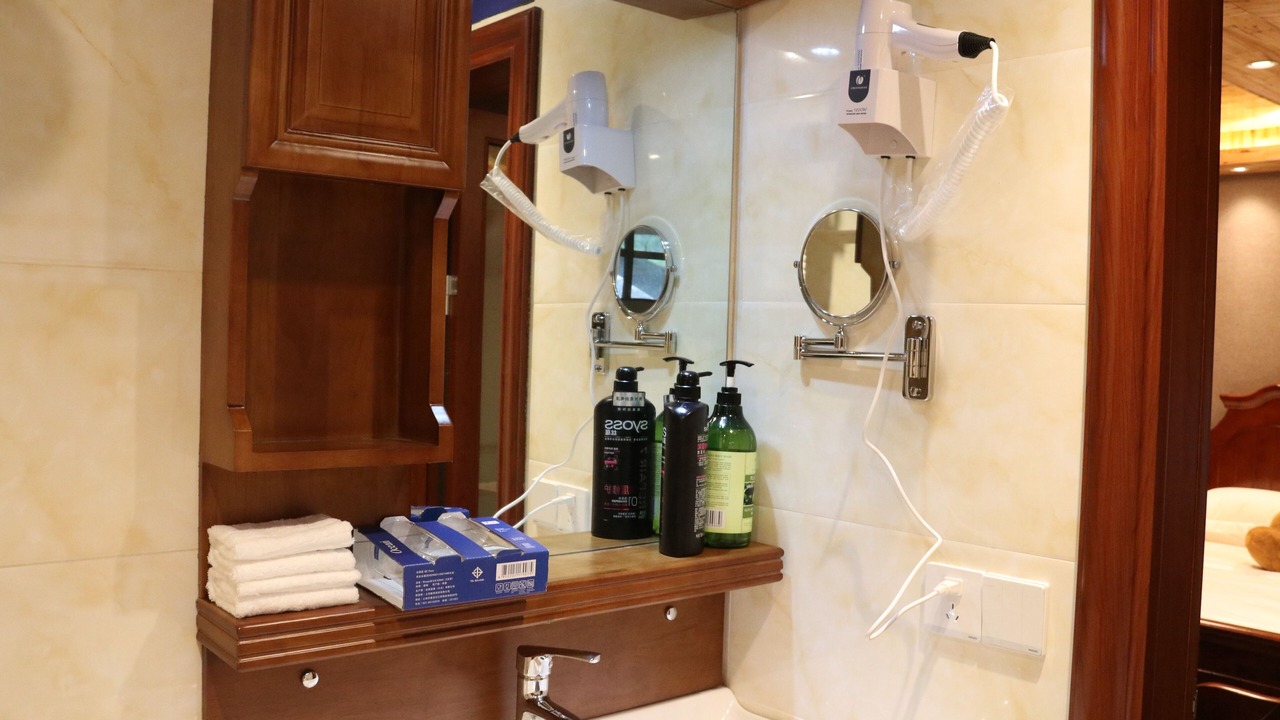 Photo of Bathroom in Emeishan