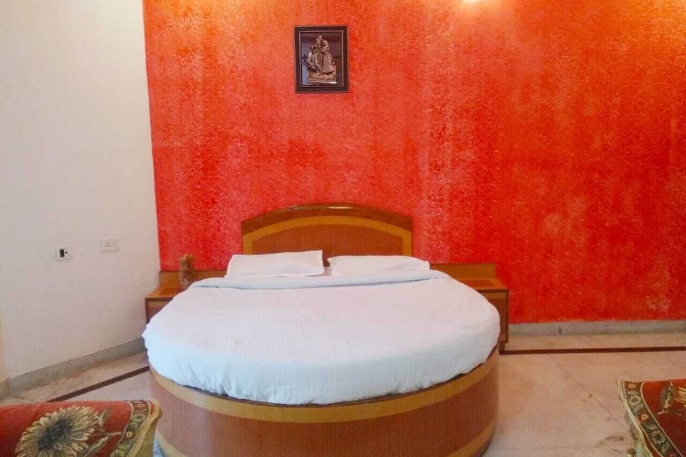 Photo of Bedroom in Mathura