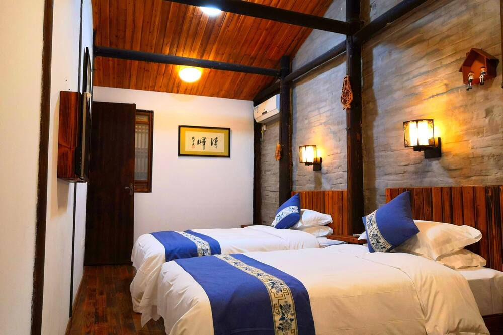 Photo of Bedroom in Tunxi