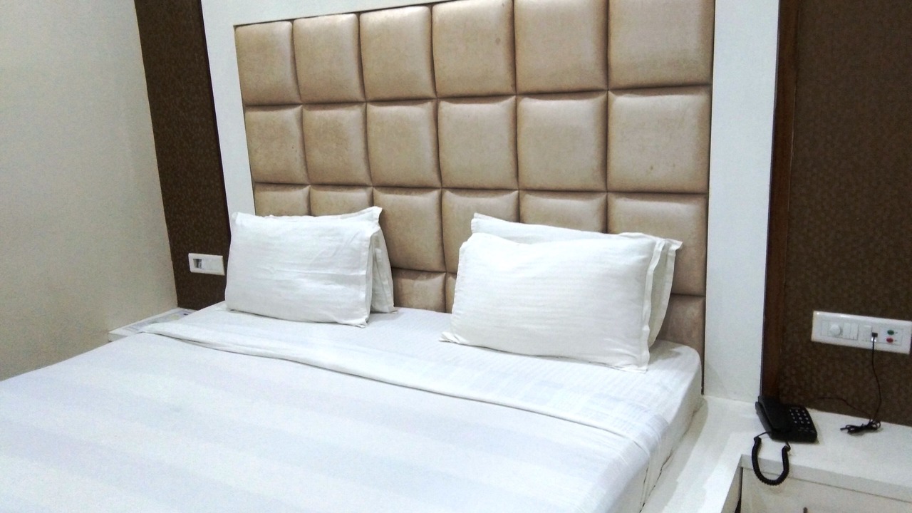 Photo of Bedroom in Rakabganj