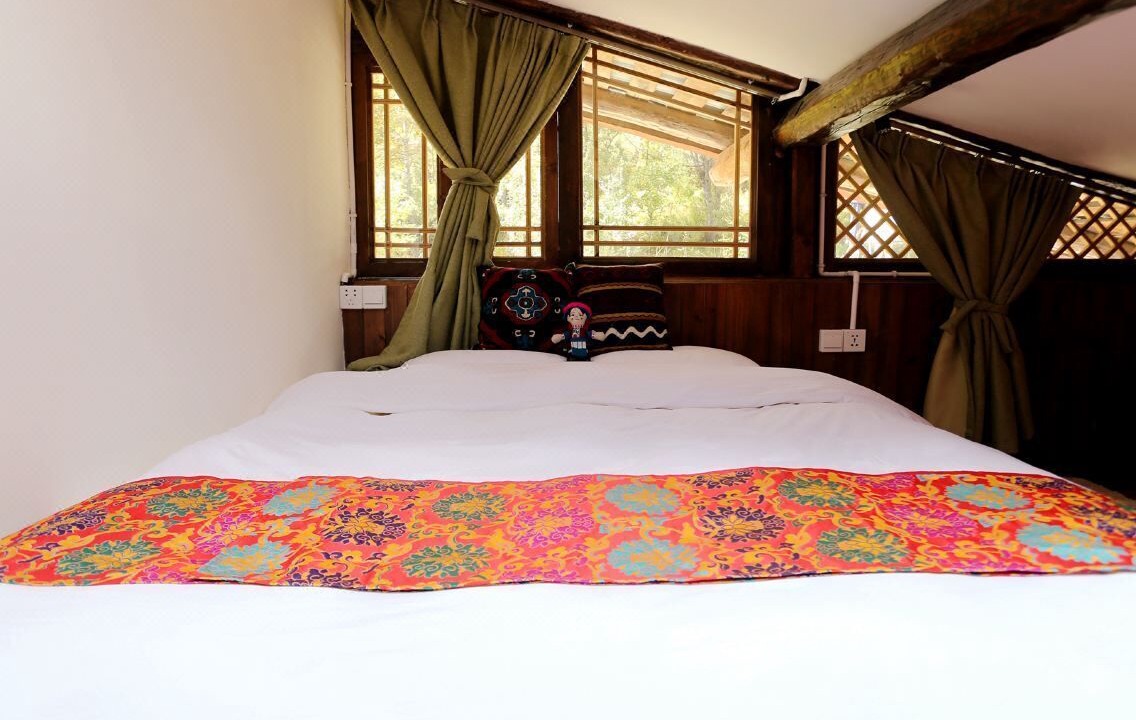 Photo of Bedroom in Shangri-La