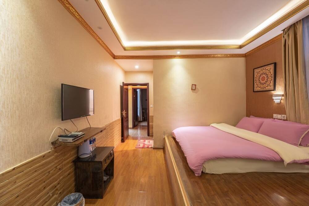 Photo of Bedroom in Shangri-La