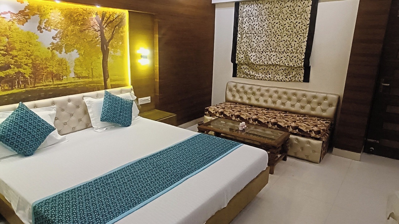 Photo of Bedroom in Rakabganj