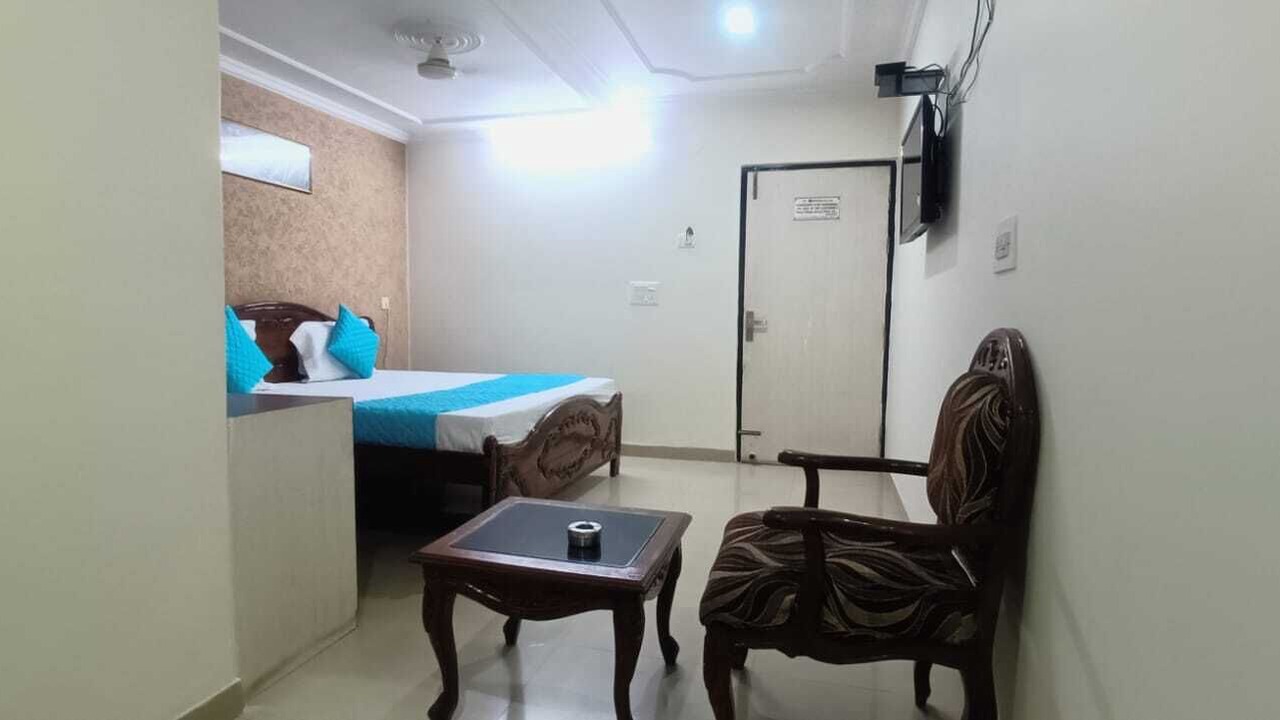 Photo of Bedroom in Rakabganj