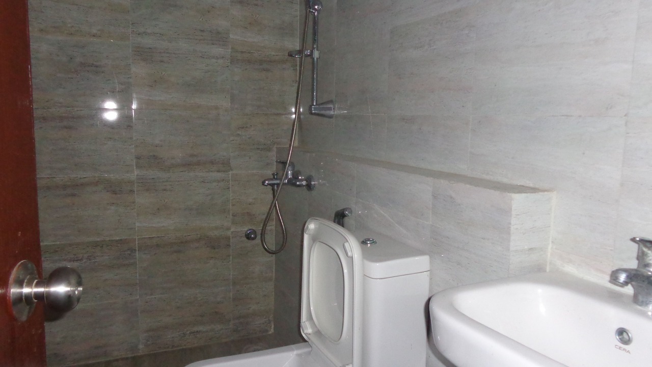 Photo of Bathroom in Mathura