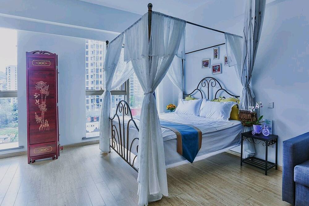 Photo of Bedroom in Dalian City Center