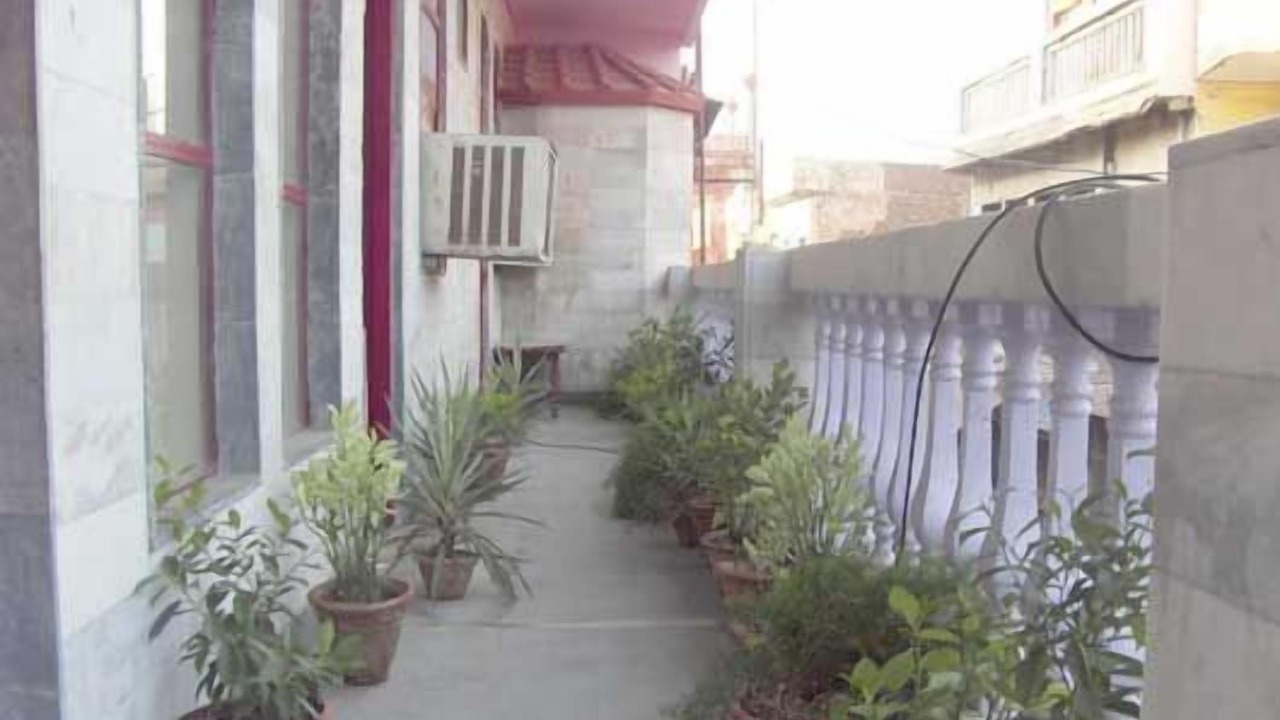 Photo of Patio Balcony in Taj Ganj