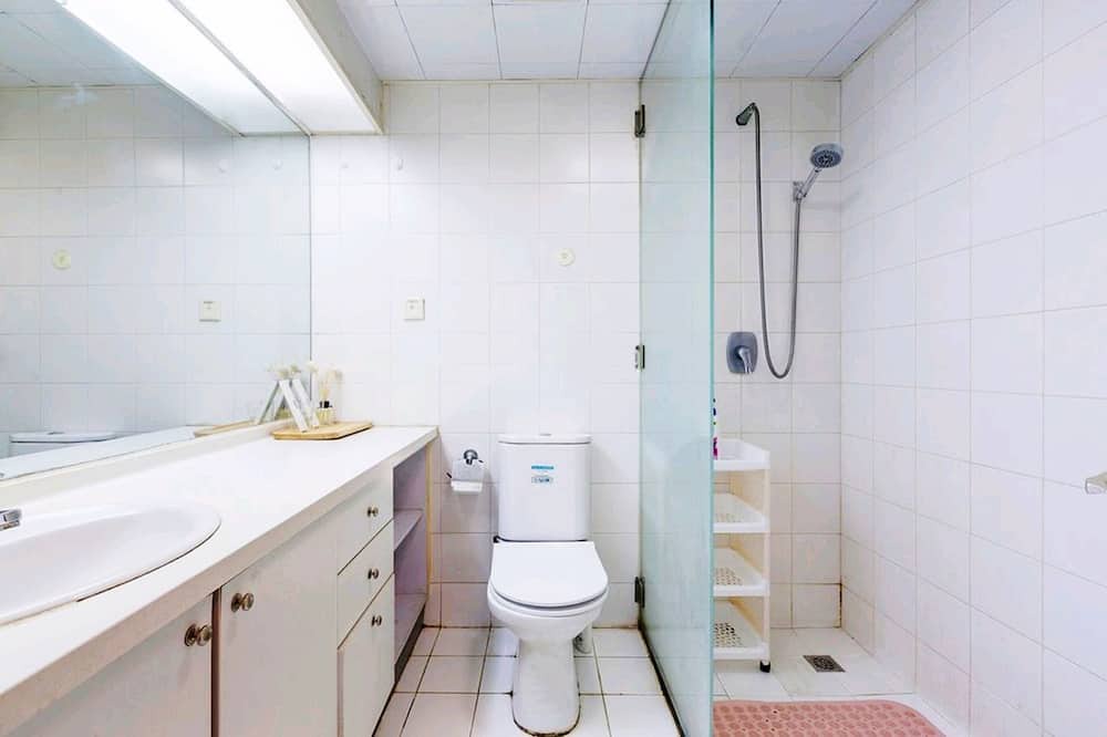Photo of Bathroom in Downtown Beijing