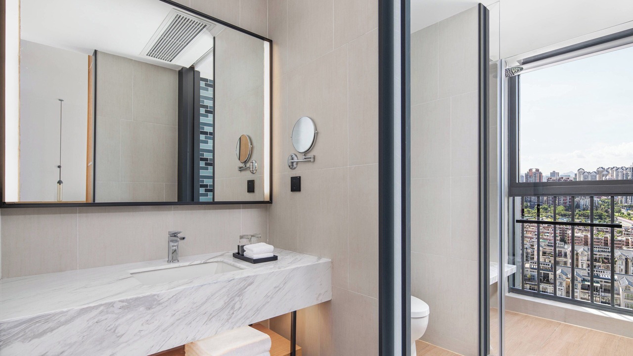 Photo of Bathroom in Xiangzhou District