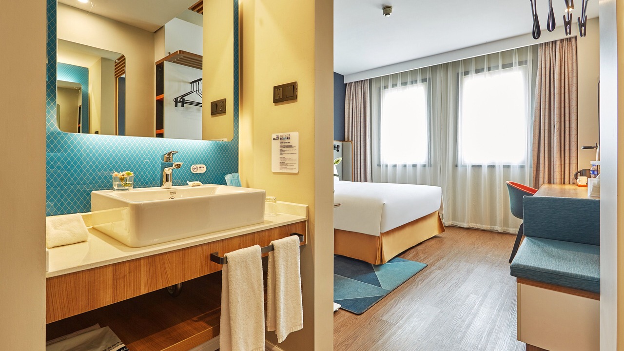 Photo of Bedroom in Xuan Wu