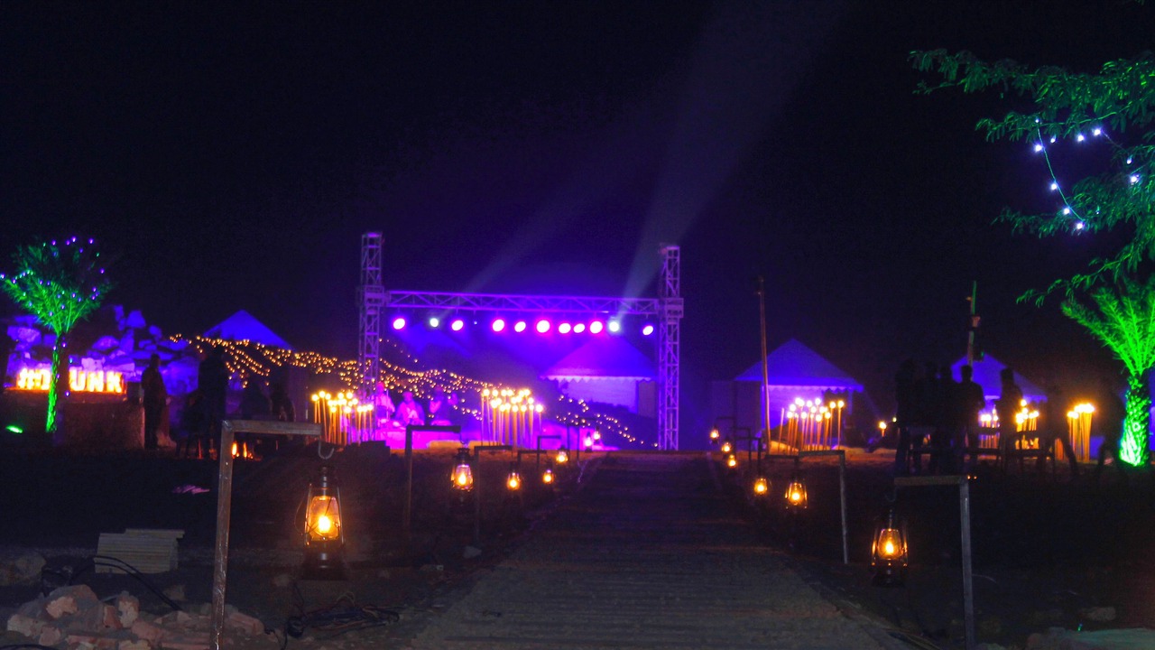 Photo of Outdoor in Sam