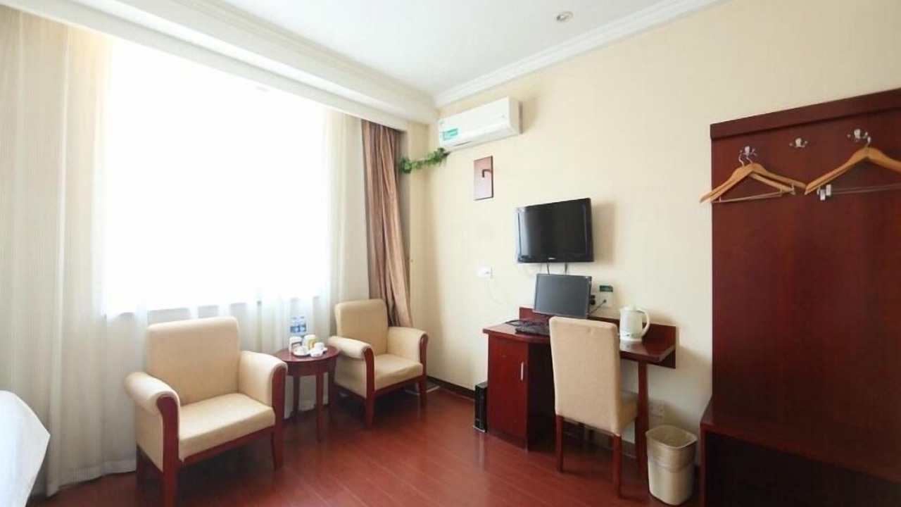 Photo of Bedroom in Wanghu Subdistrict