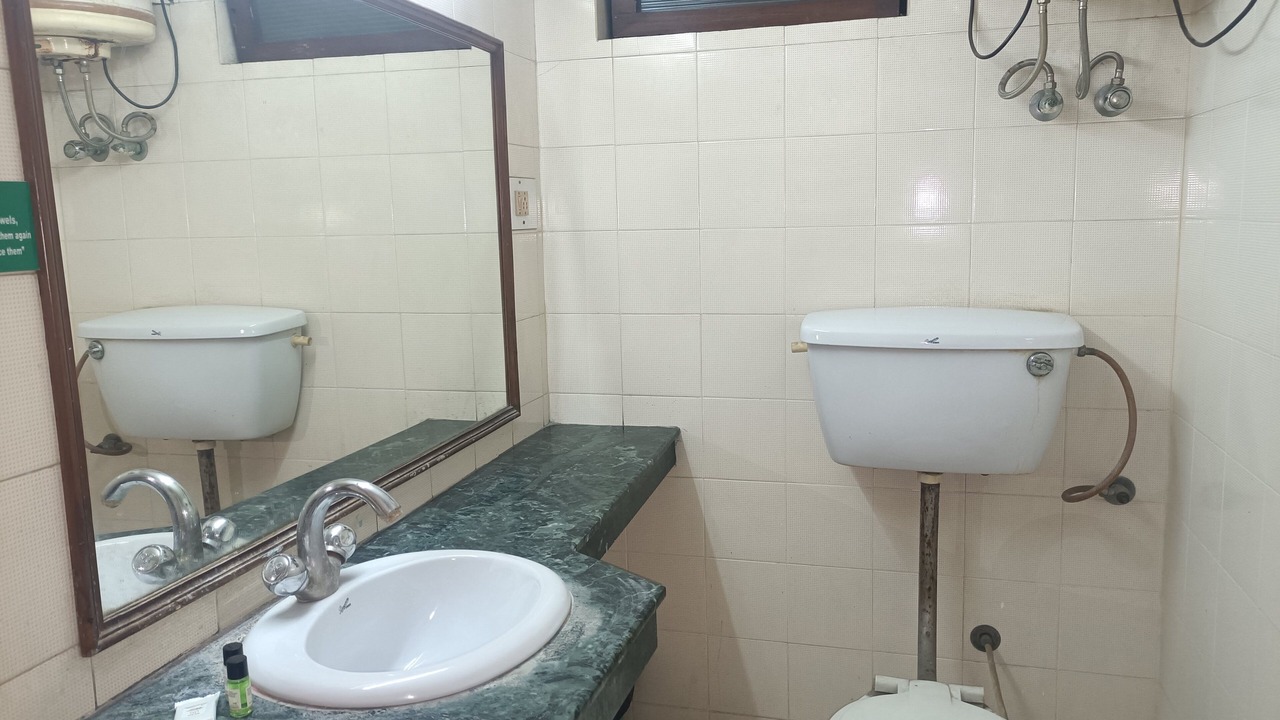 Photo of Bathroom in Charbagh