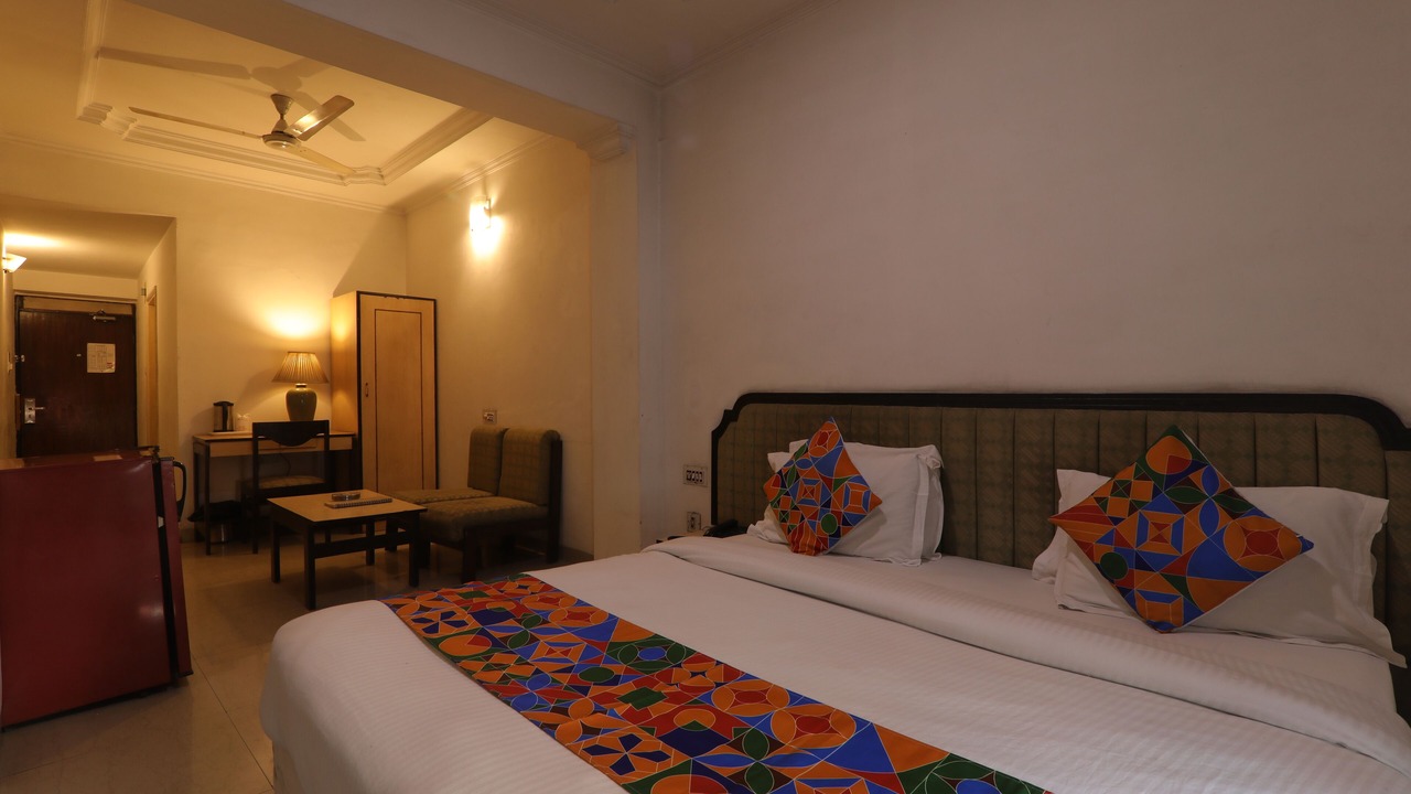 Photo of Bedroom in Charbagh