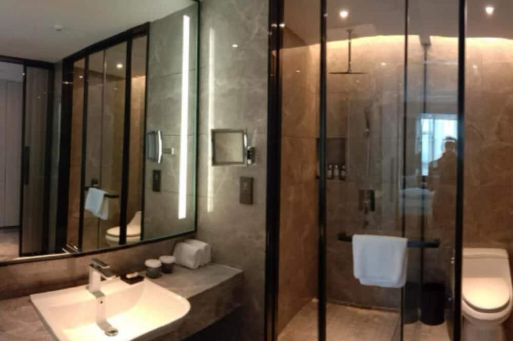 Photo of Bathroom in Weiyang