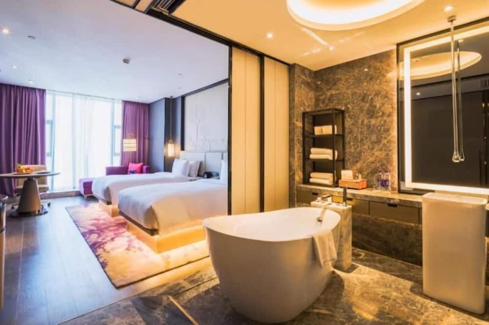 Photo of Bedroom in Weiyang