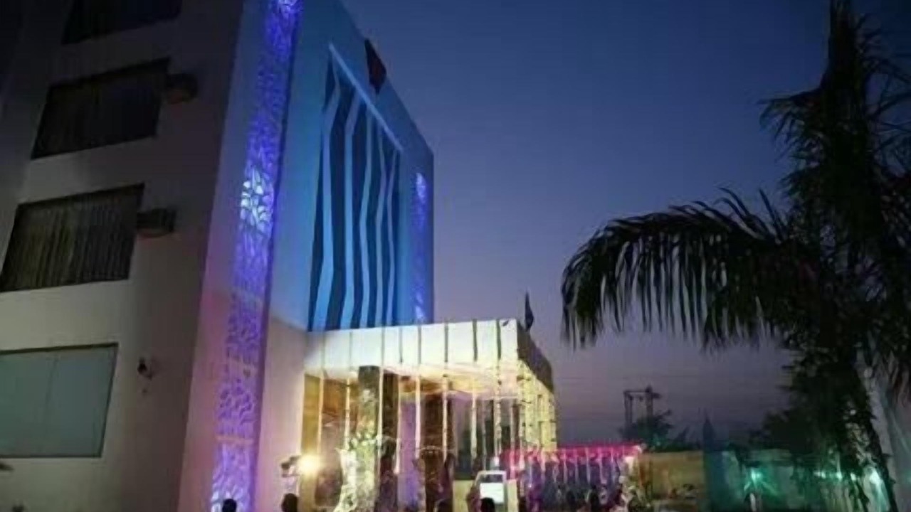Photo of Outdoor in Radha Kund