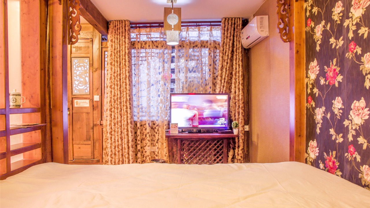Photo of Bedroom in Dayan Old Town