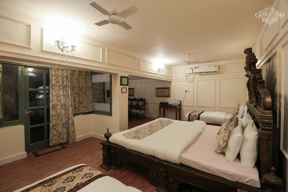 Photo of Bedroom in Palia Kalan
