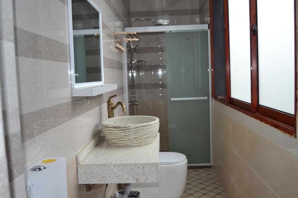 Photo of Bathroom in Longsheng