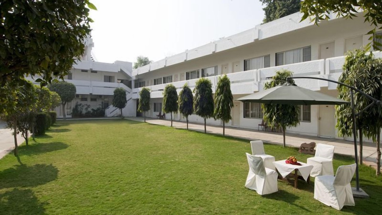Photo of Outdoor in Agra