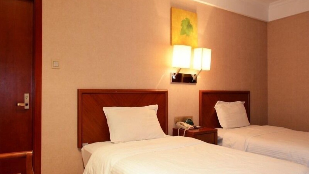 Photo of Bedroom in Houjie