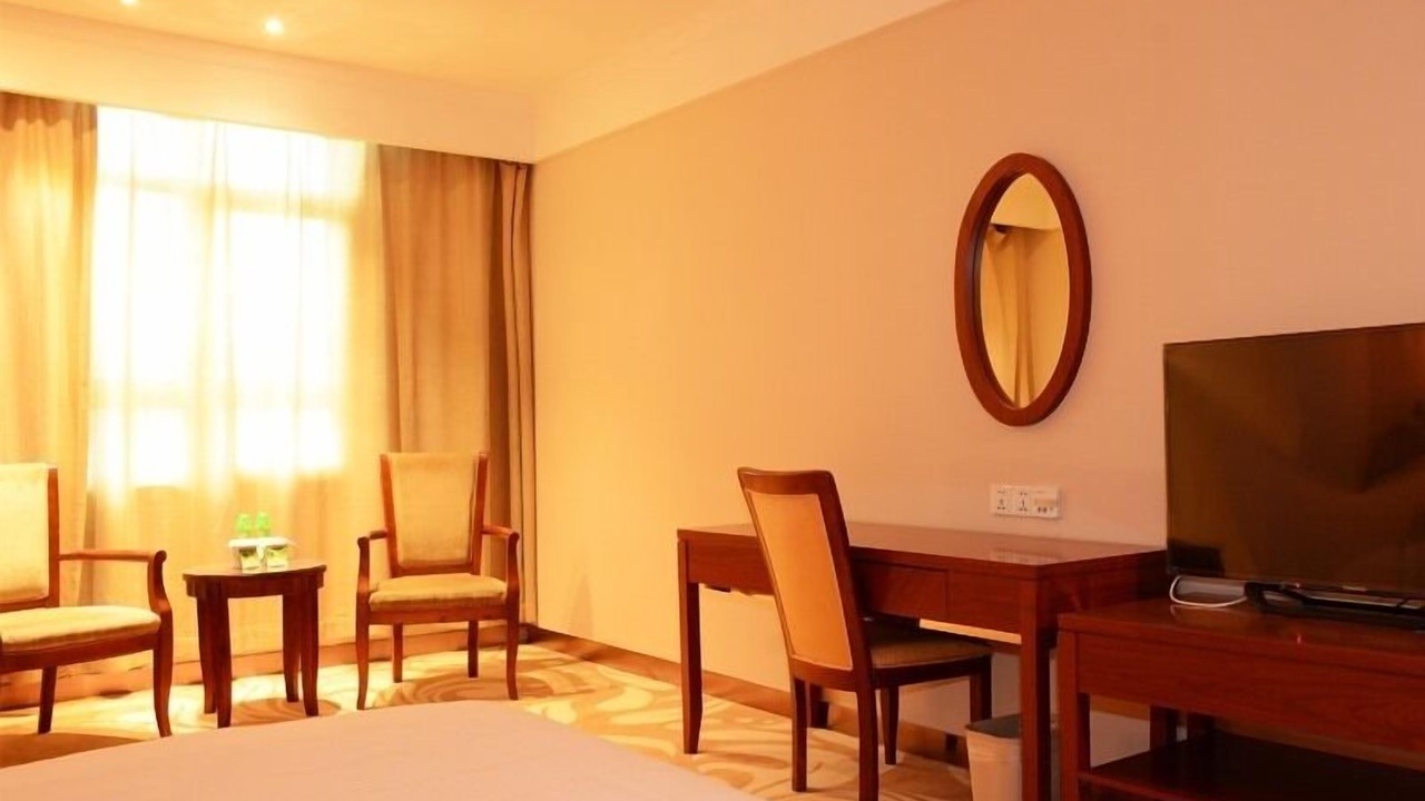 Photo of Bedroom in Houjie