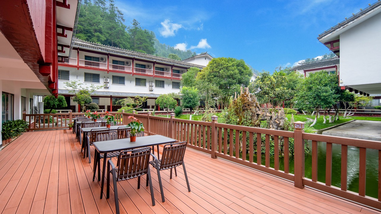 Photo of Patio Balcony in Chaqiyu