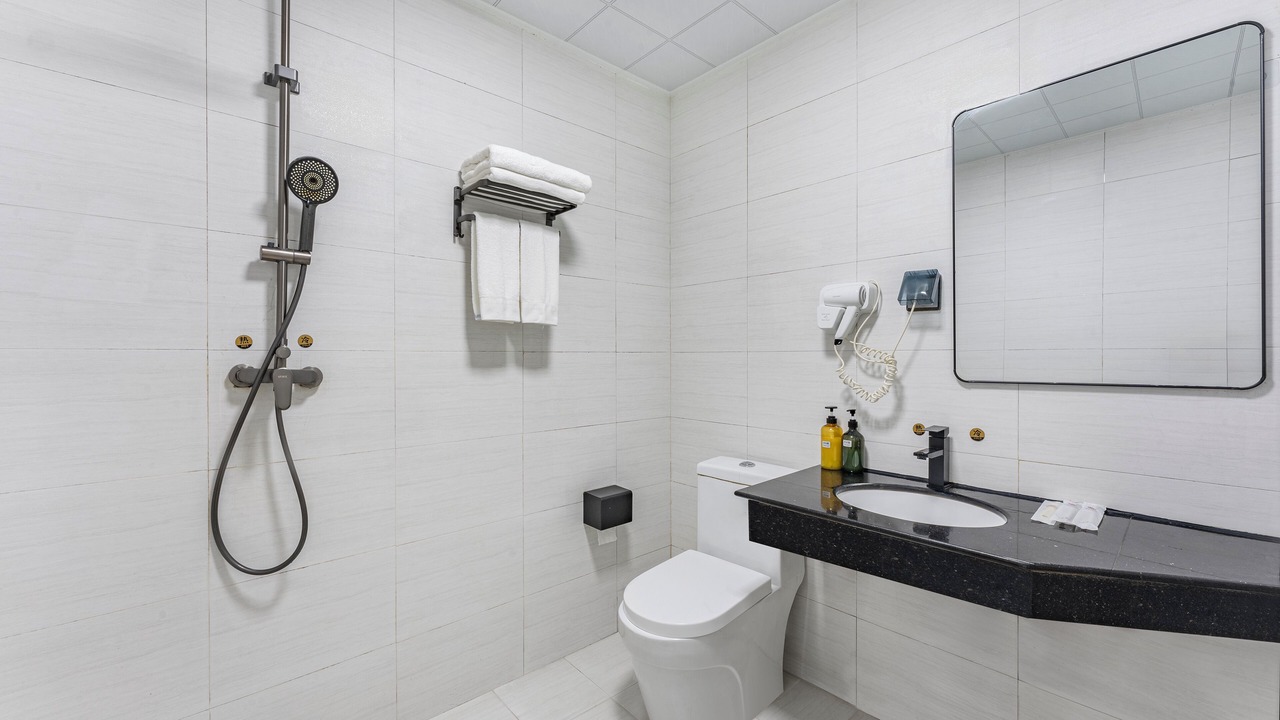 Photo of Bedroom in Central Business District