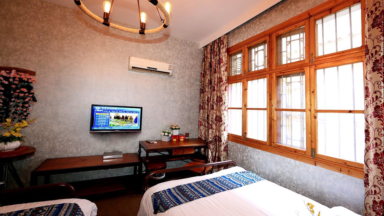 Photo of Bedroom in Fenghuang