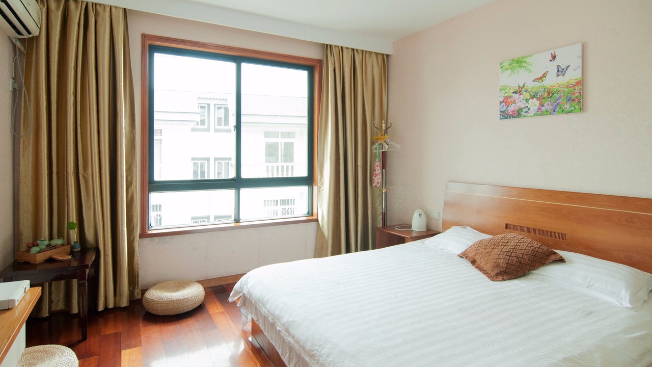 Photo of Bedroom in Putuo