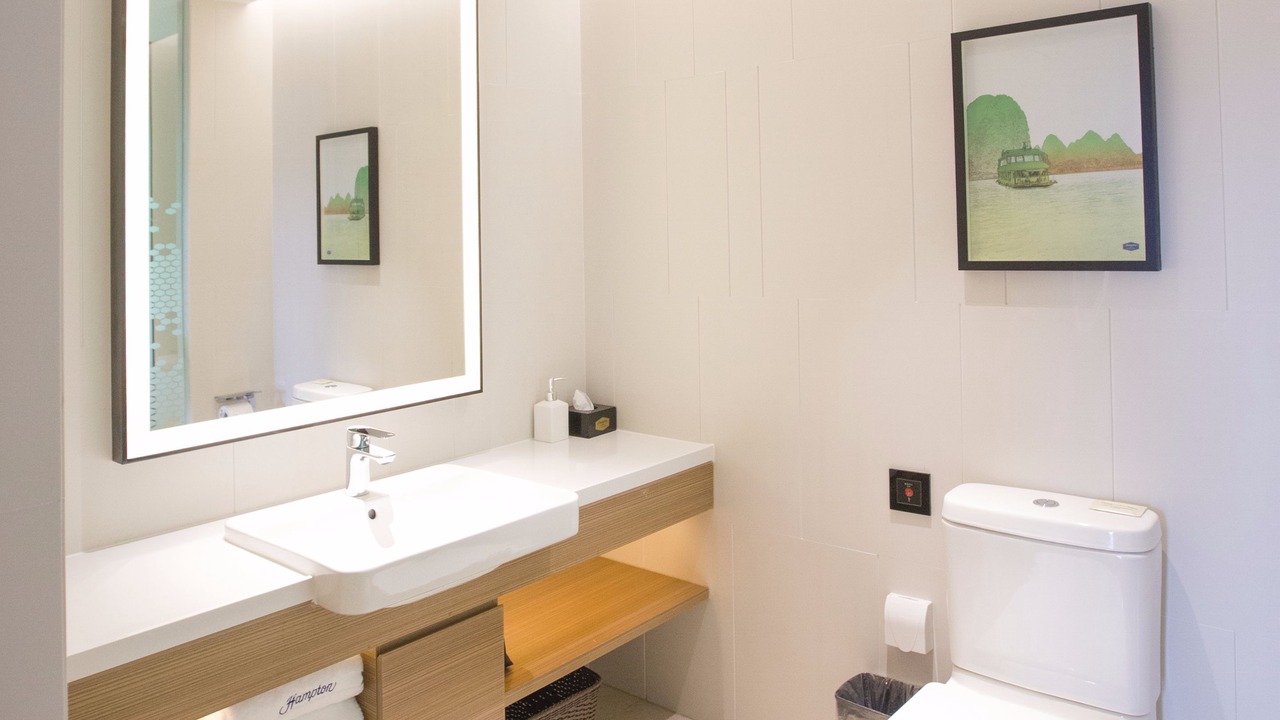 Photo of Bathroom in Lingui