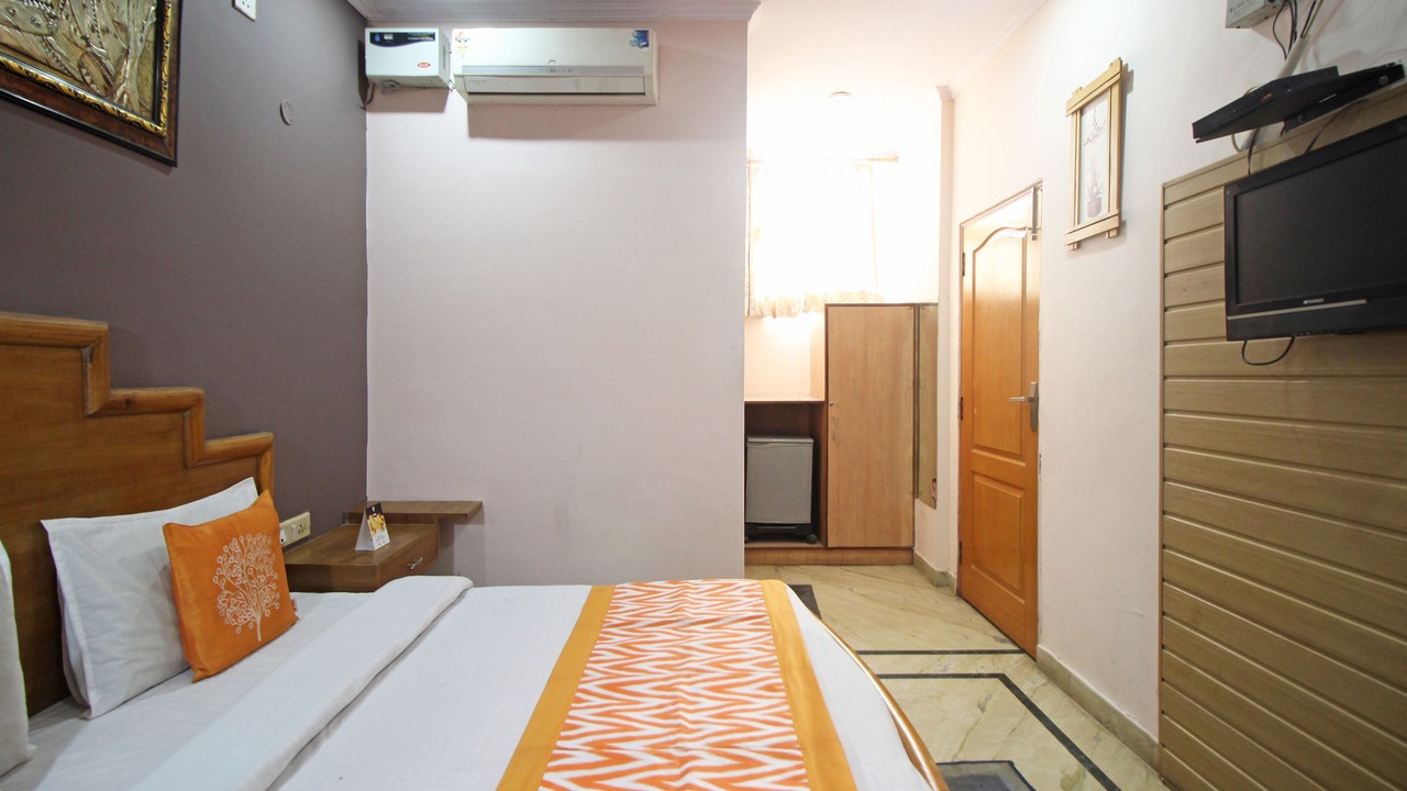 Photo of Bedroom in Meerut