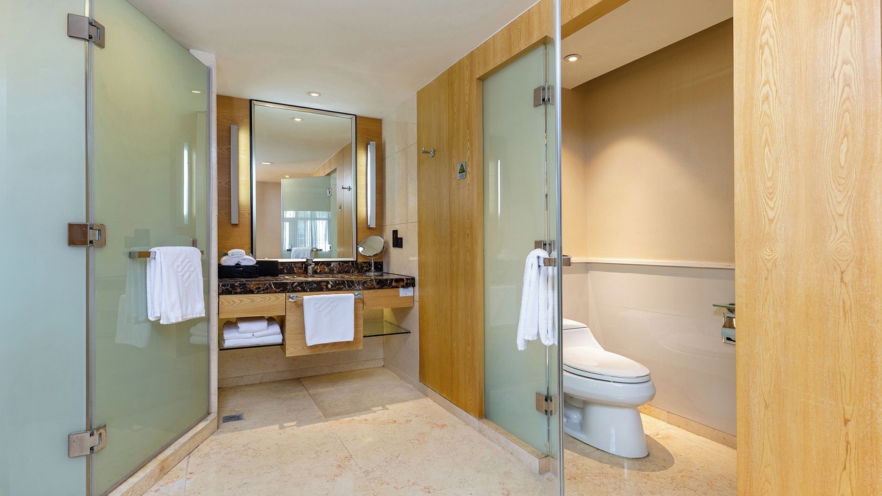Photo of Bathroom in Huli